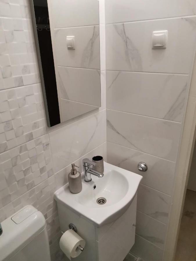 Apartmani Godinić Palit Exterior foto