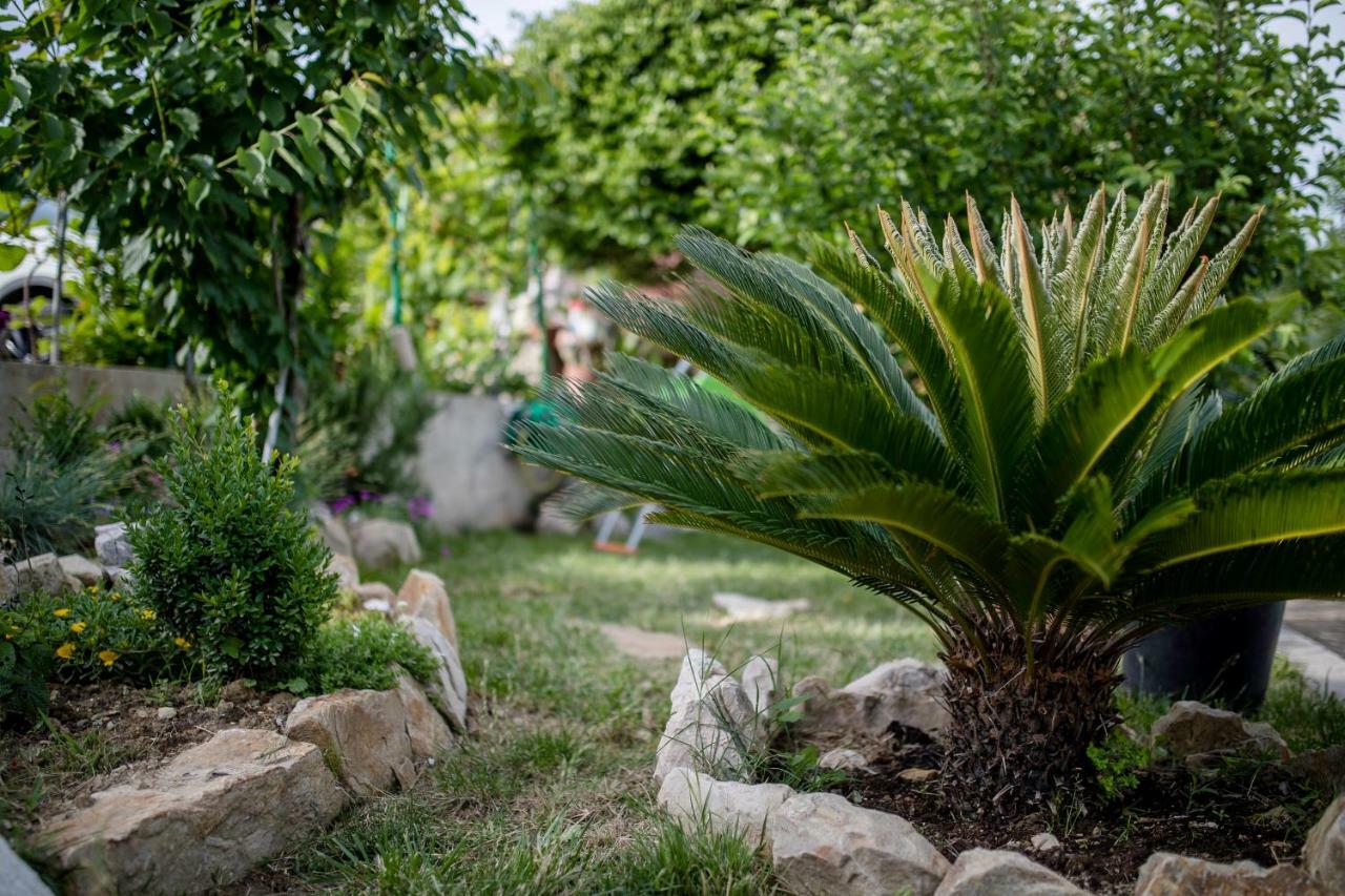 Apartmani Godinić Palit Exterior foto